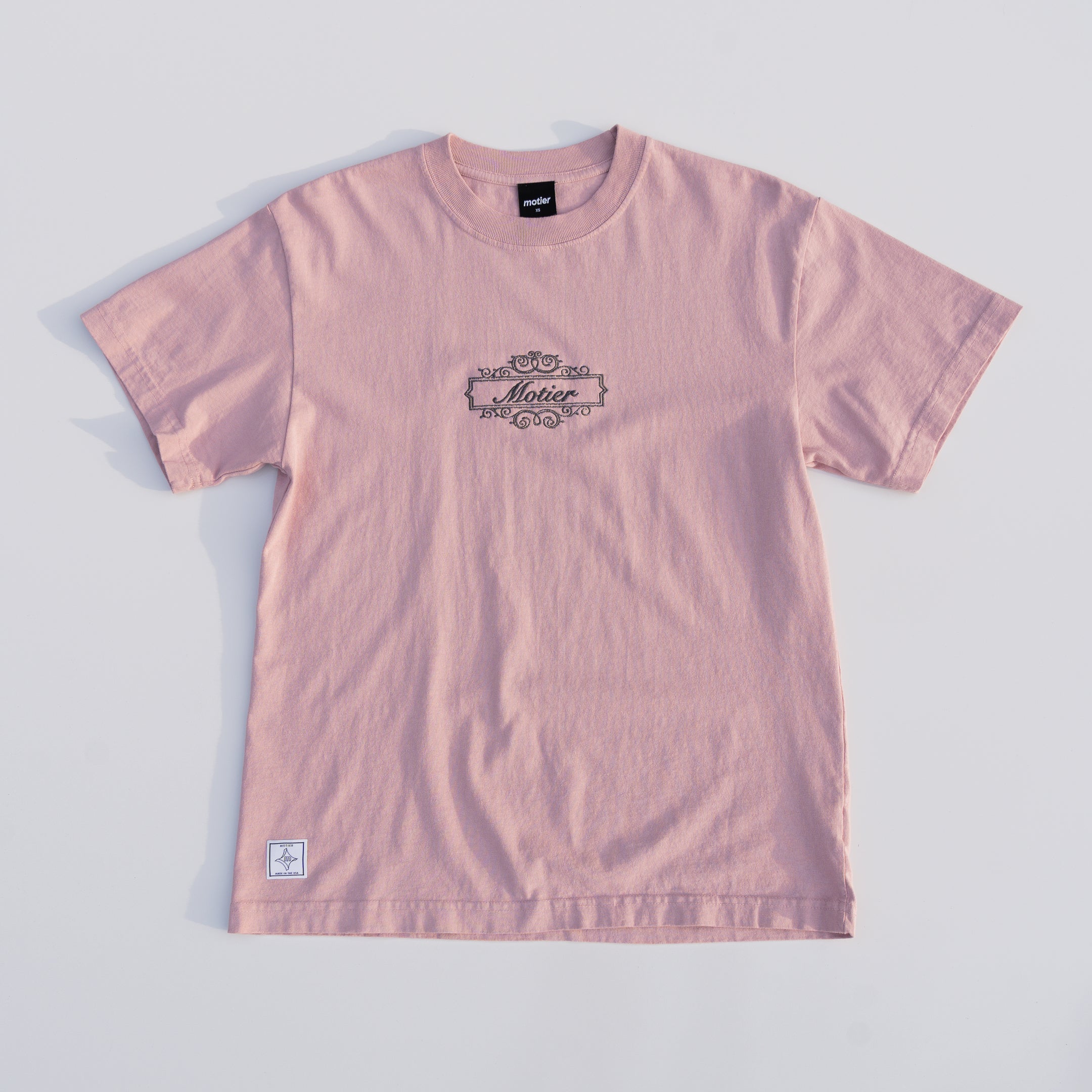 The Royale Crest Embroidery Luxe Tee (Pale Mauve) - Motier Lafayette 