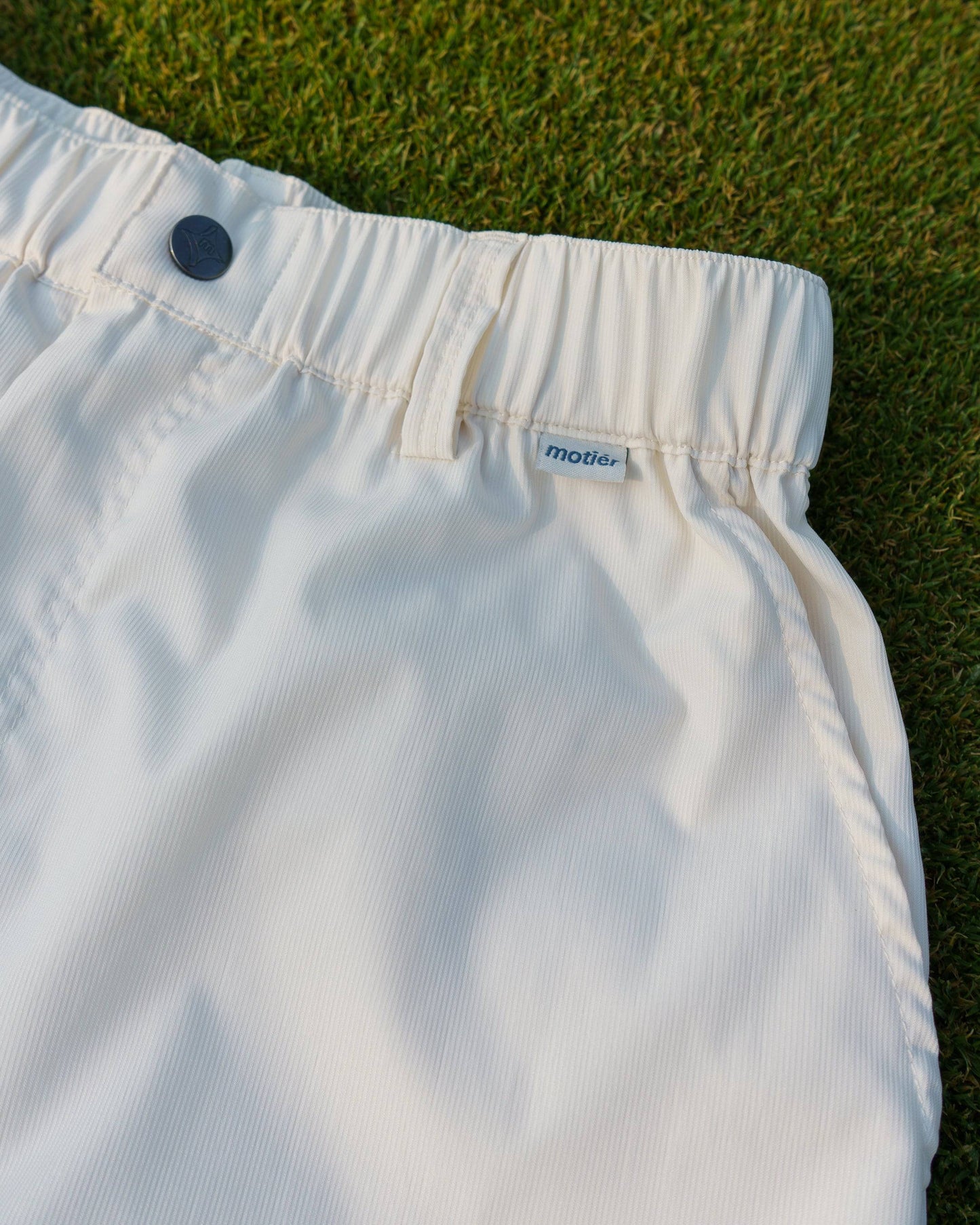The Range Golf Shorts (Bone)