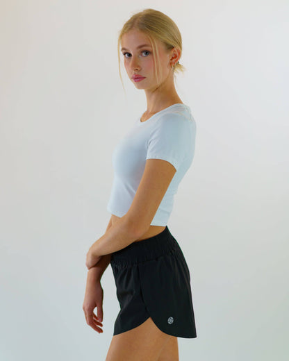 Round Neck Seamless Crop (White)
