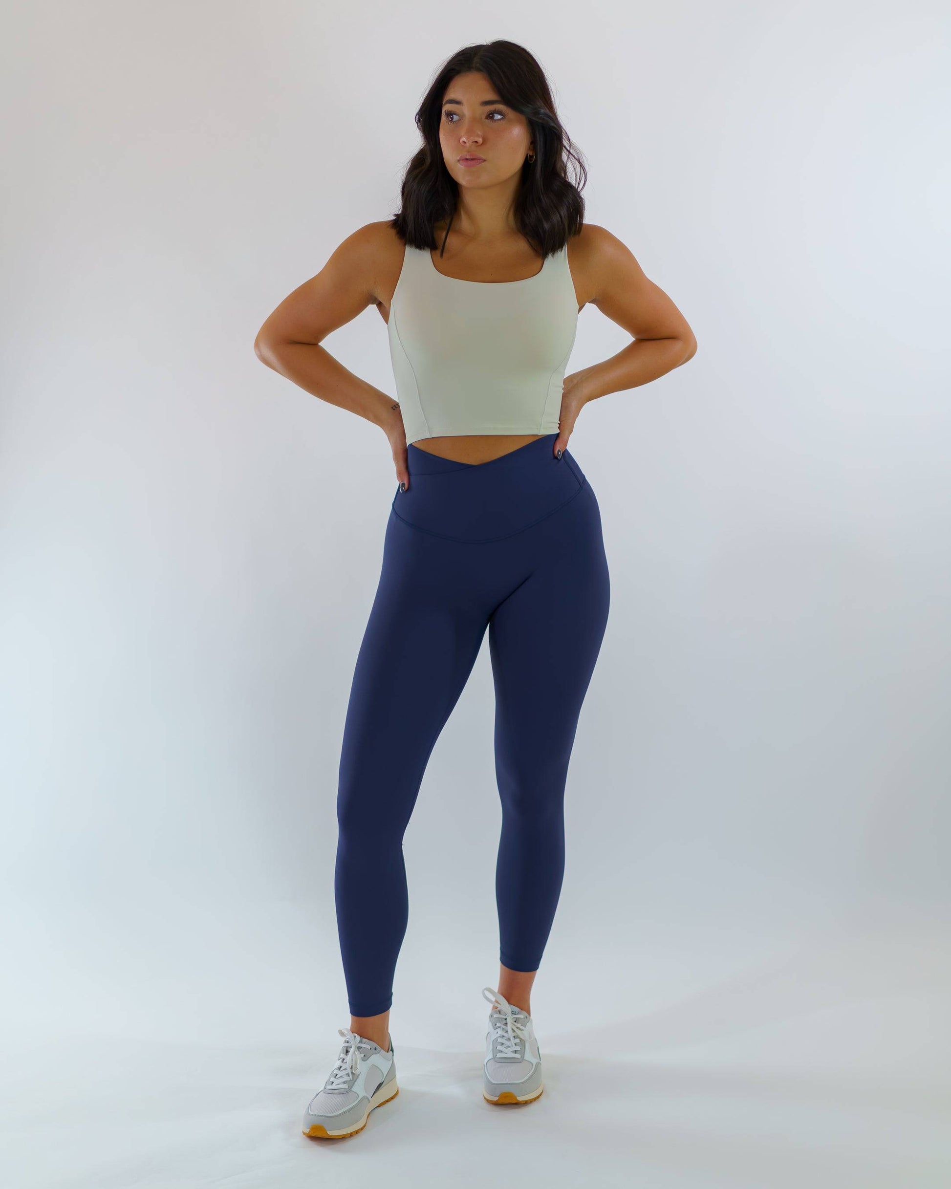 Seamless Scoop Neck Molded Tank (Ivory) - Motier Lafayette 