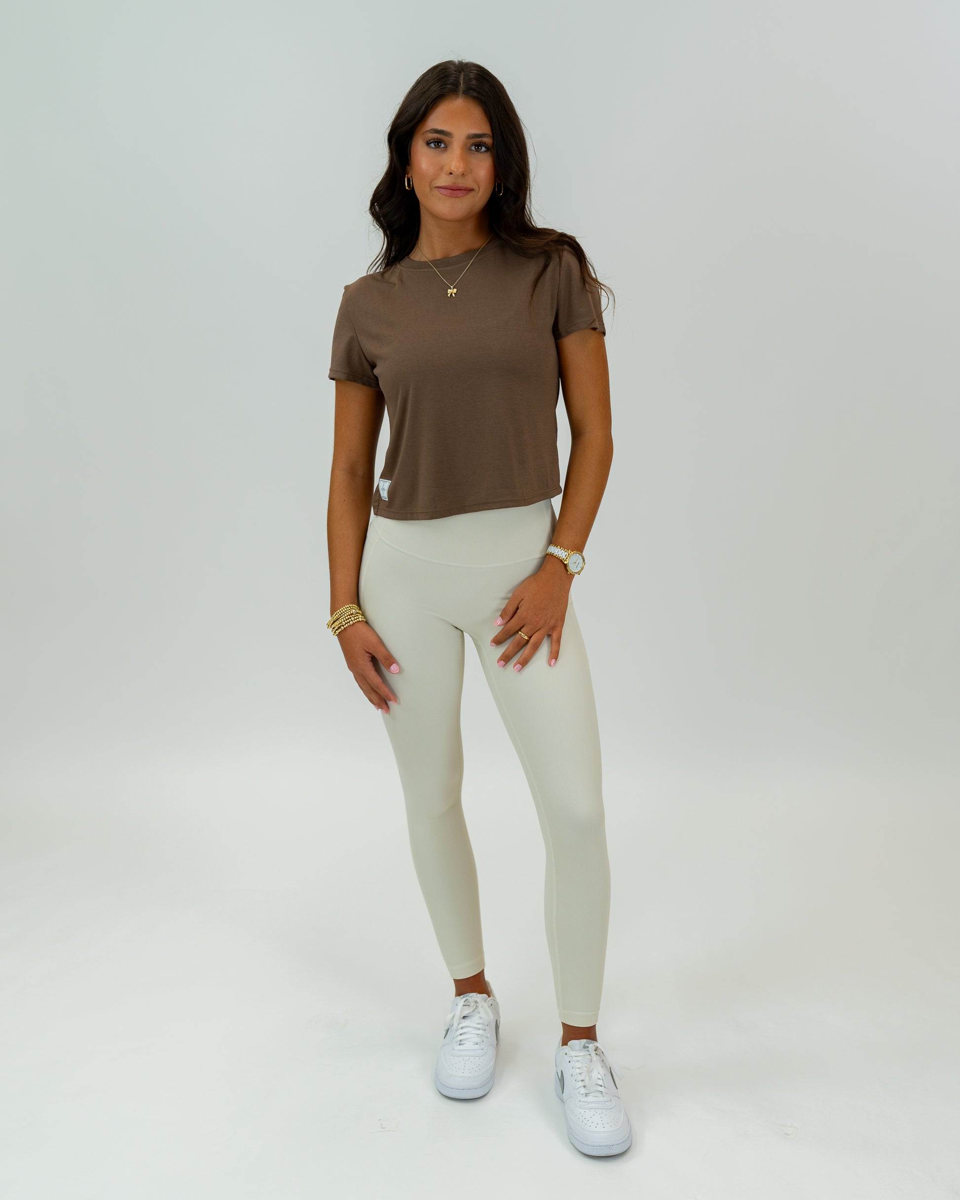 The Go-To Solid Yoga Top (Java) - Motier Lafayette 