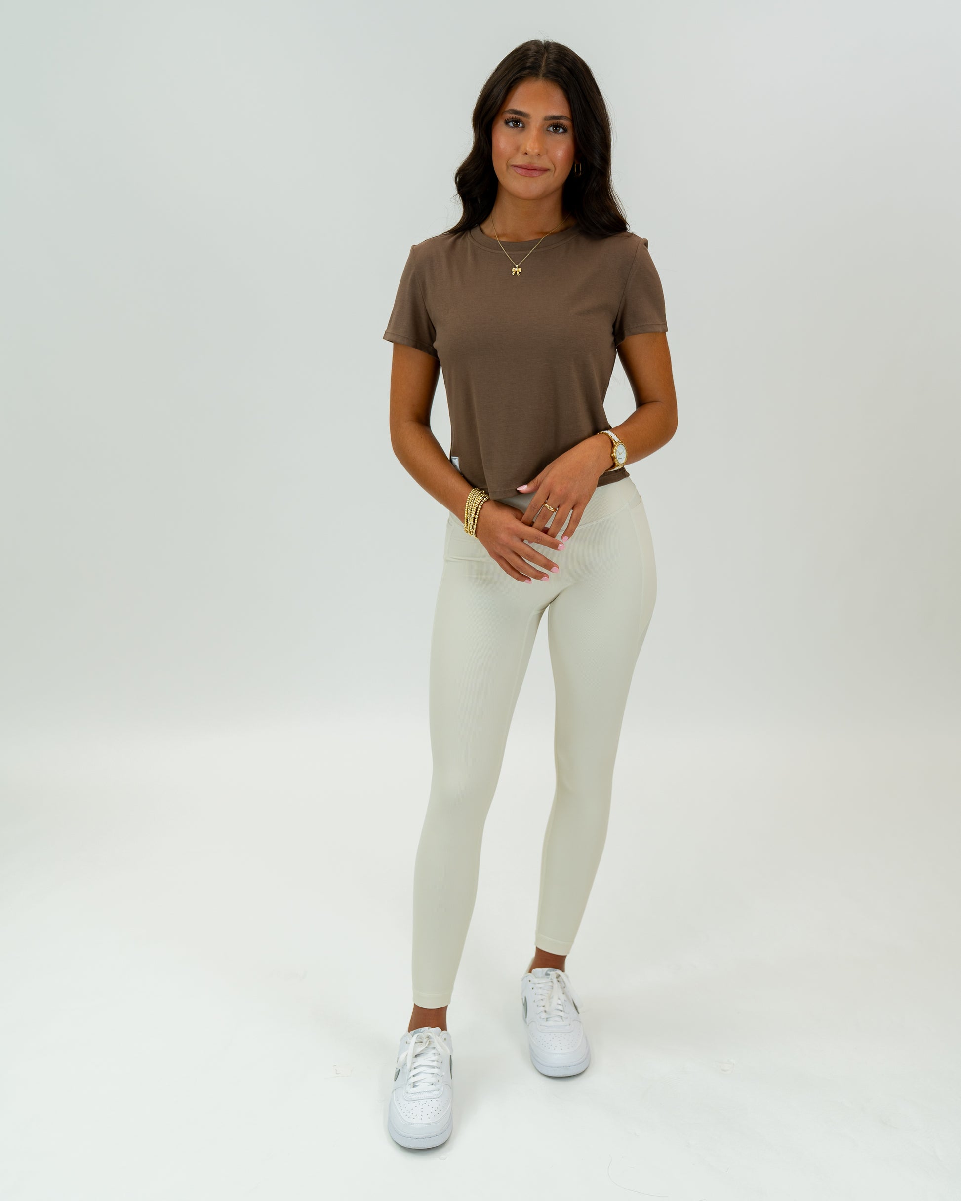 The Go-To Solid Yoga Top (Java) - Motier Lafayette 