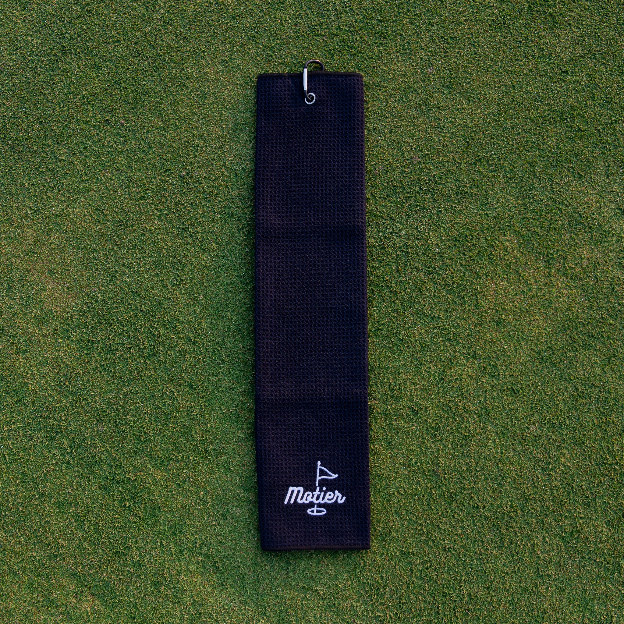 The Pin MicroFiber Golf Towel (Black) - Motier Lafayette 