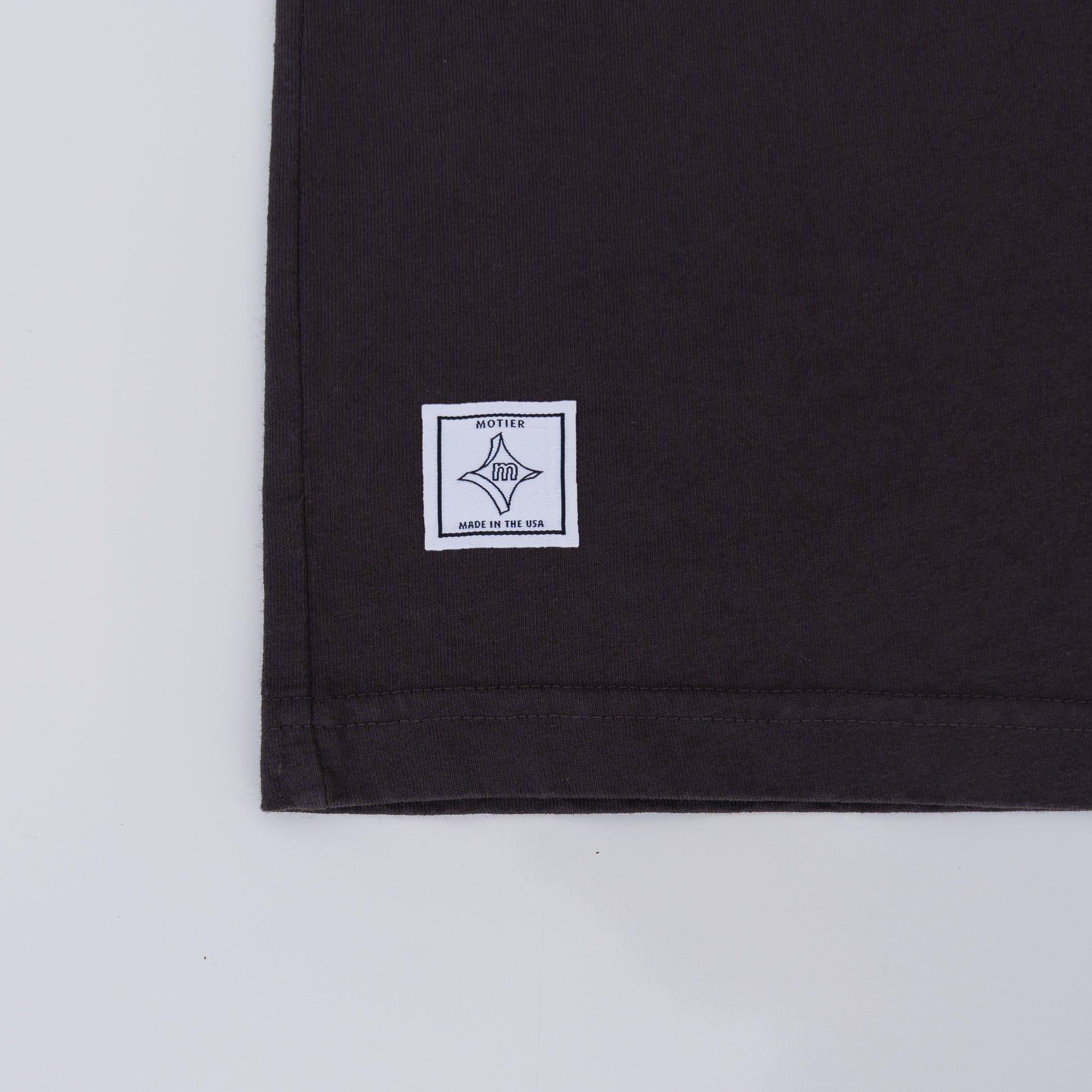 The Transit Luxe Tee (Eclipse) - Motier Lafayette 