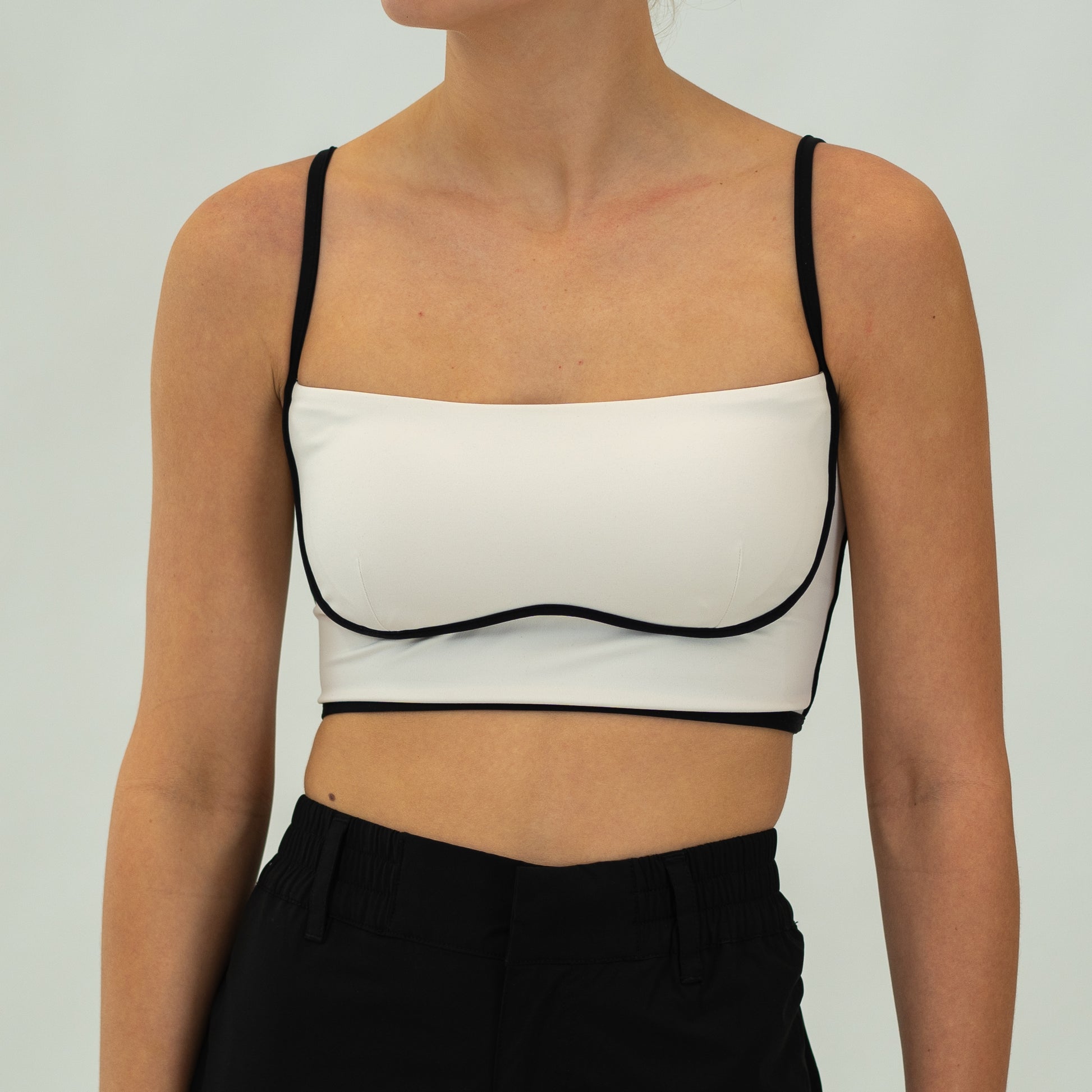 The Motier Women's Sculpting Bra (Créme) - Motier Lafayette 