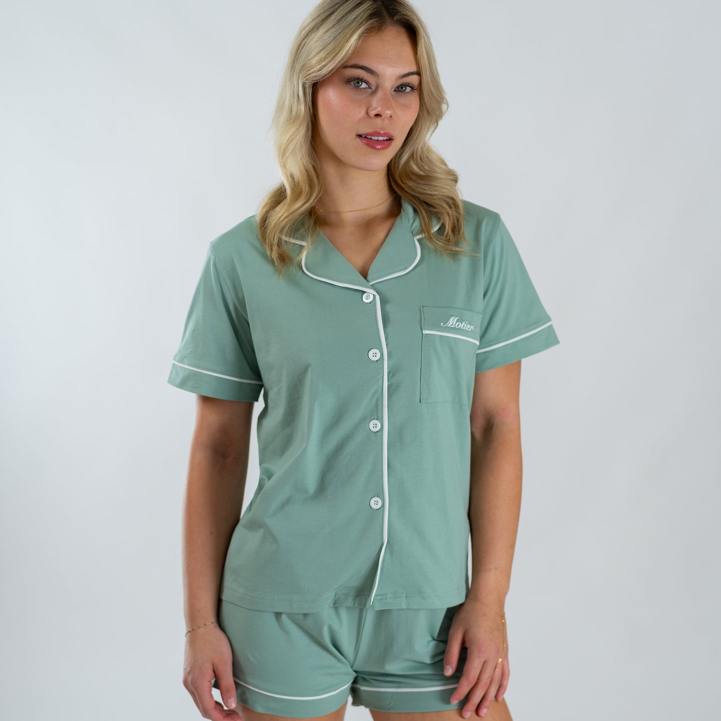 The Motier Essential Pajama Set (Pastel Green) - Motier Lafayette 