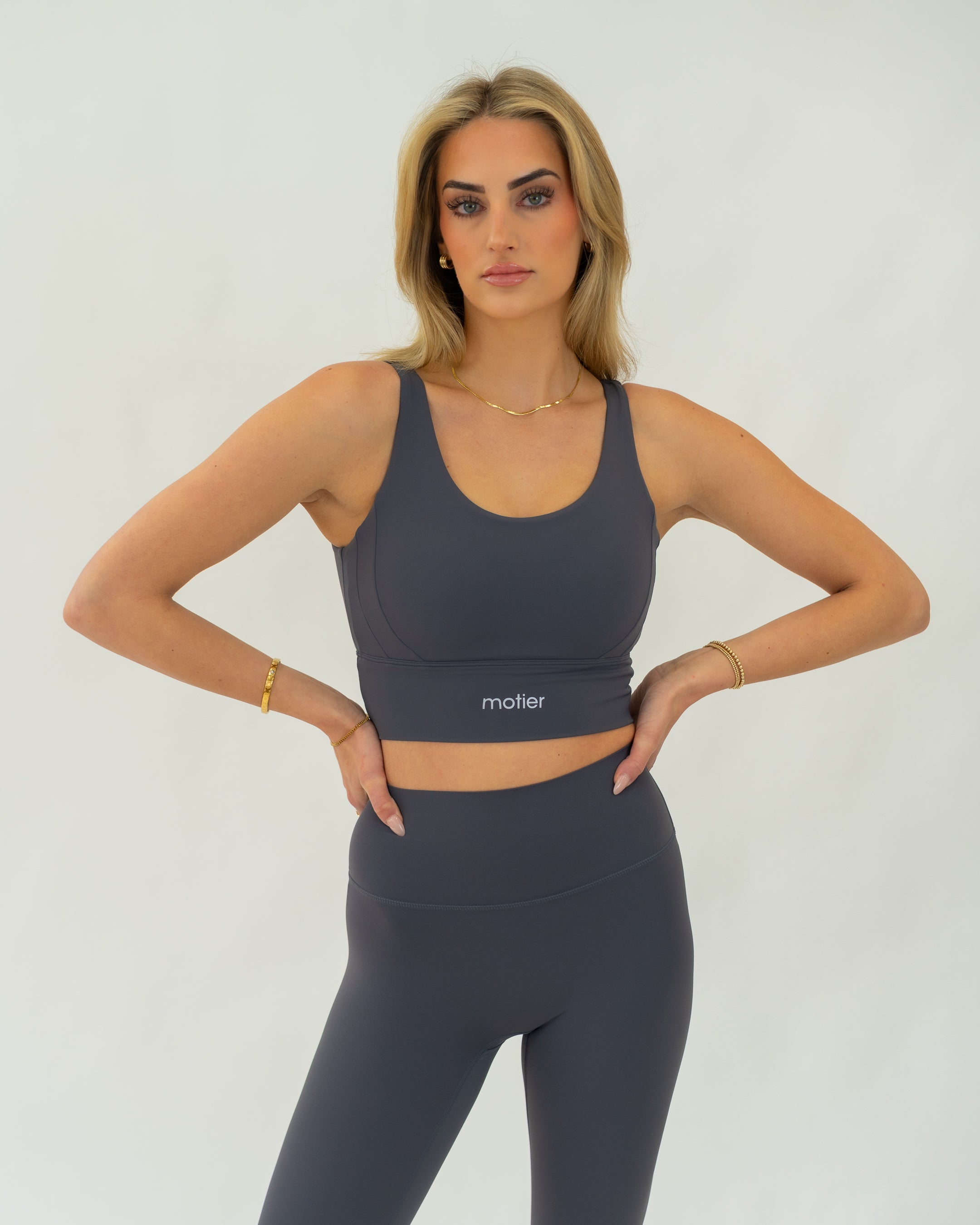 Lycra Seamless Sports Bra (Ash) - Motier Lafayette 