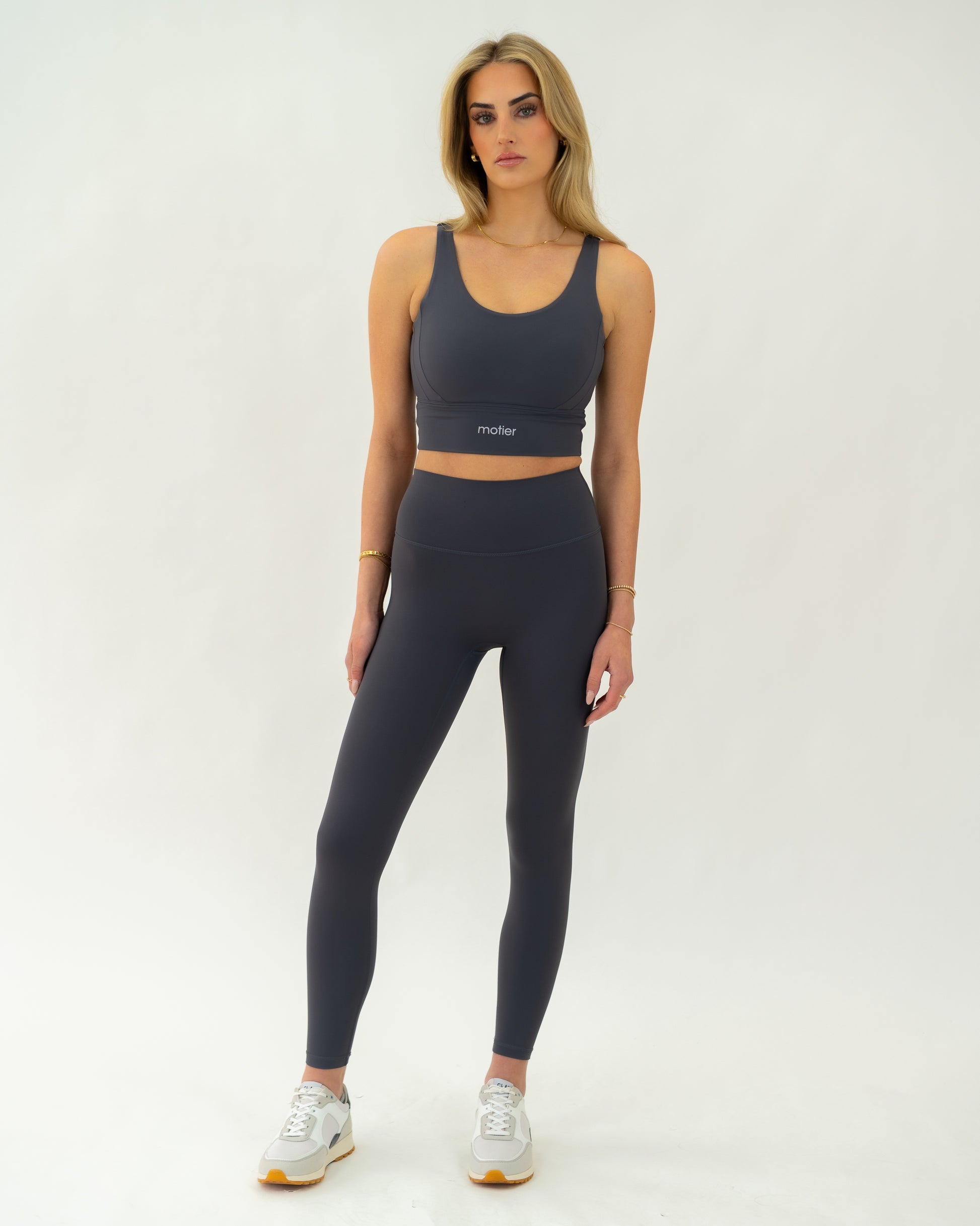 Lycra Seamless Sports Bra (Ash) - Motier Lafayette 