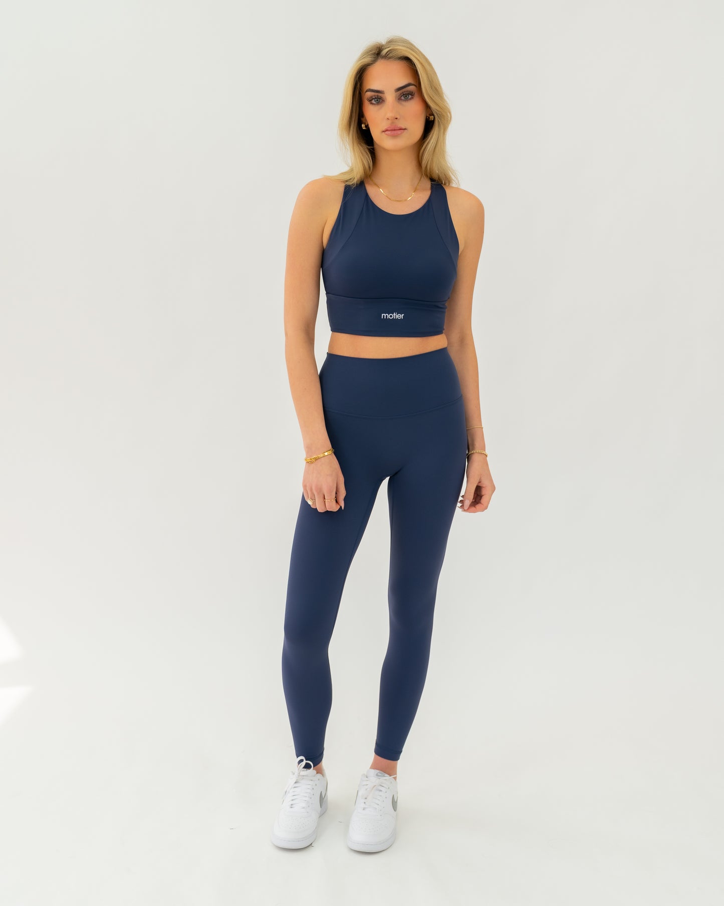 Vita Molded Cup Sports Bra (Navy) - Motier Lafayette 