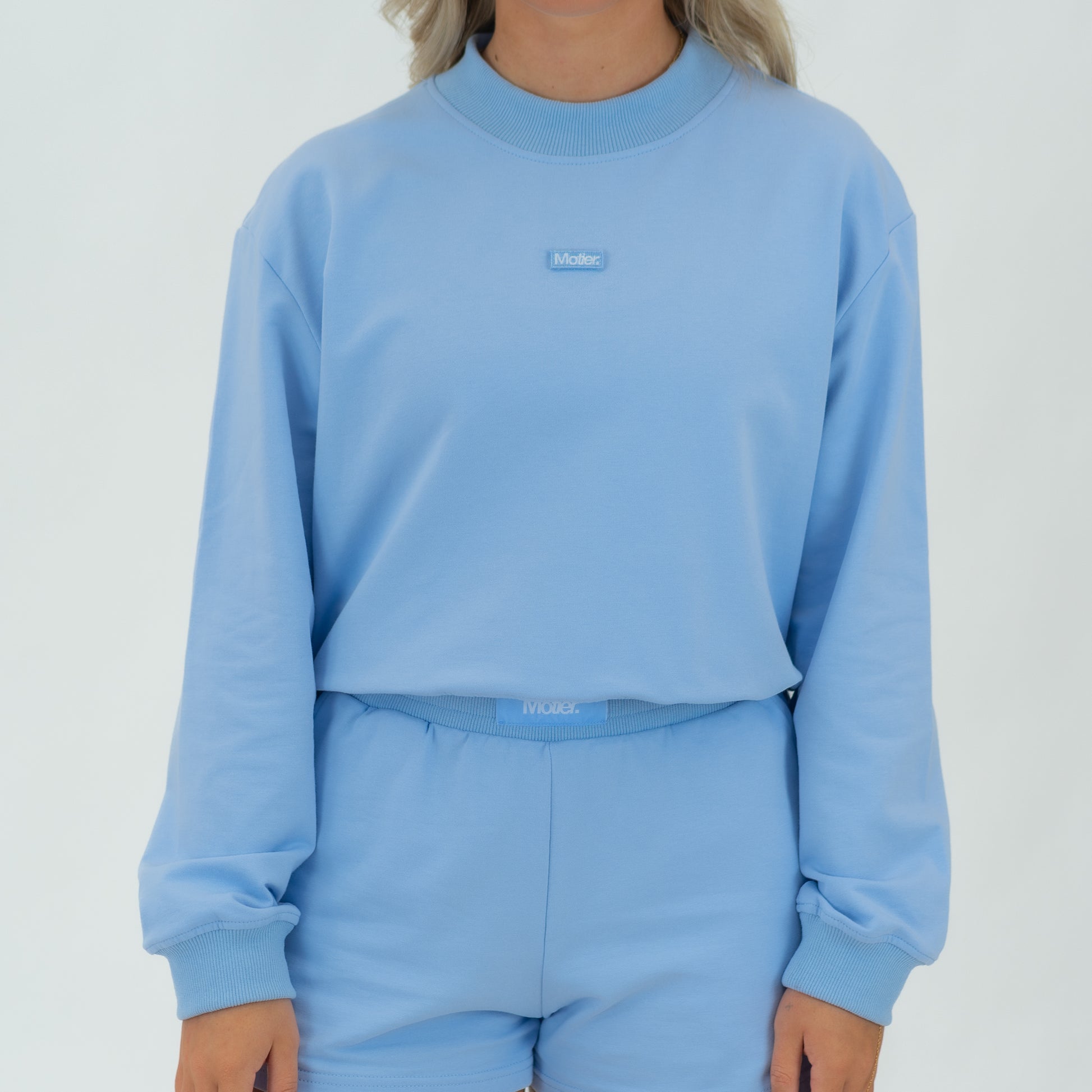 The Refresh Pullover (Vista Blue) - Motier Lafayette 