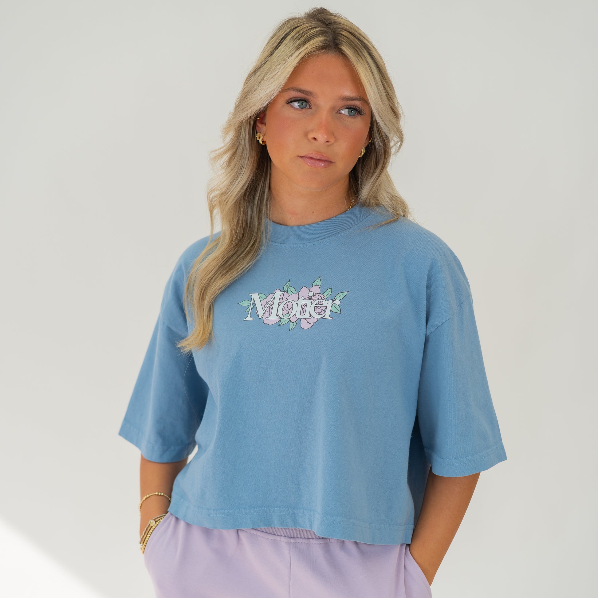 The Spring Floral Luxe Crop (Slate Blue) - Motier Lafayette 