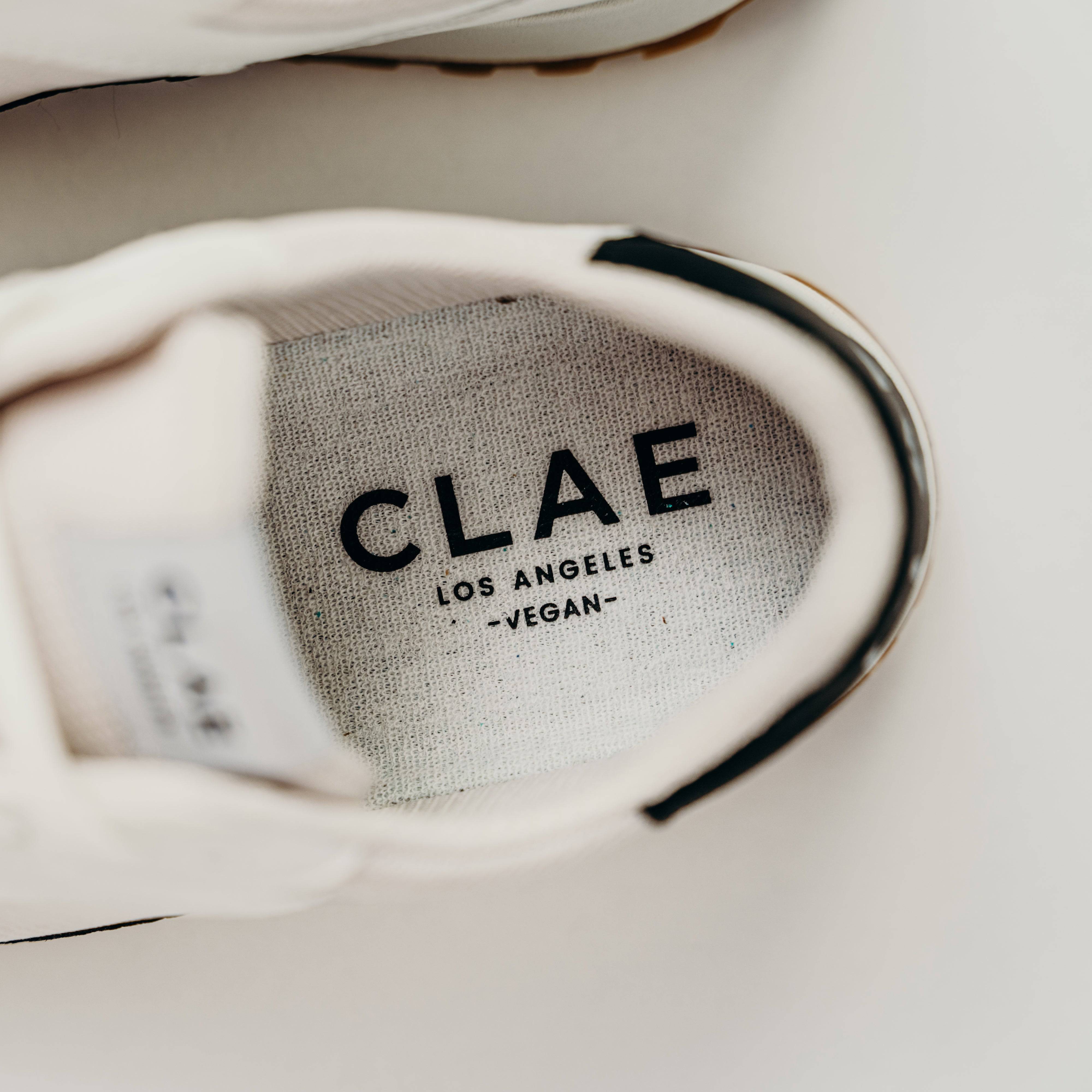 Clae Joshua Vegan (White/Black) - Motier Lafayette 