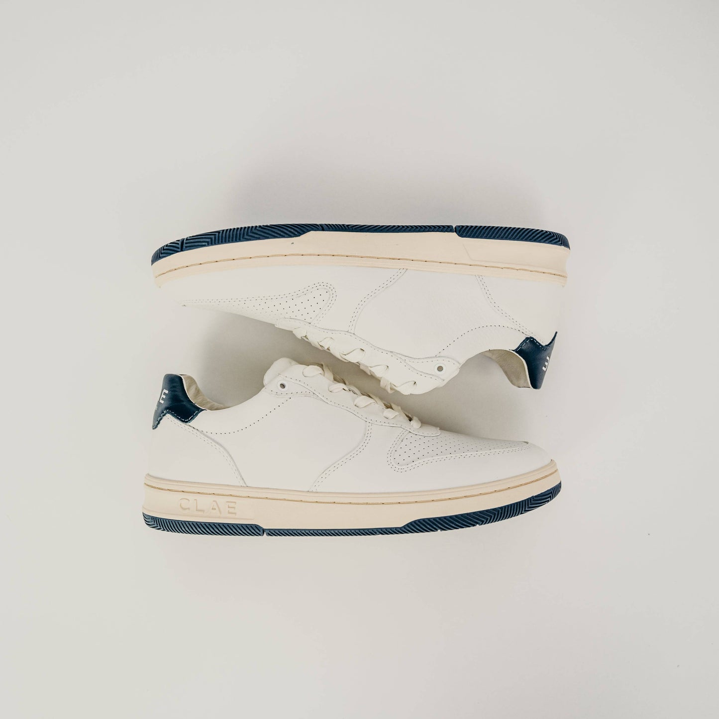 Clae Malone Vegan (White Leather/Ocean)