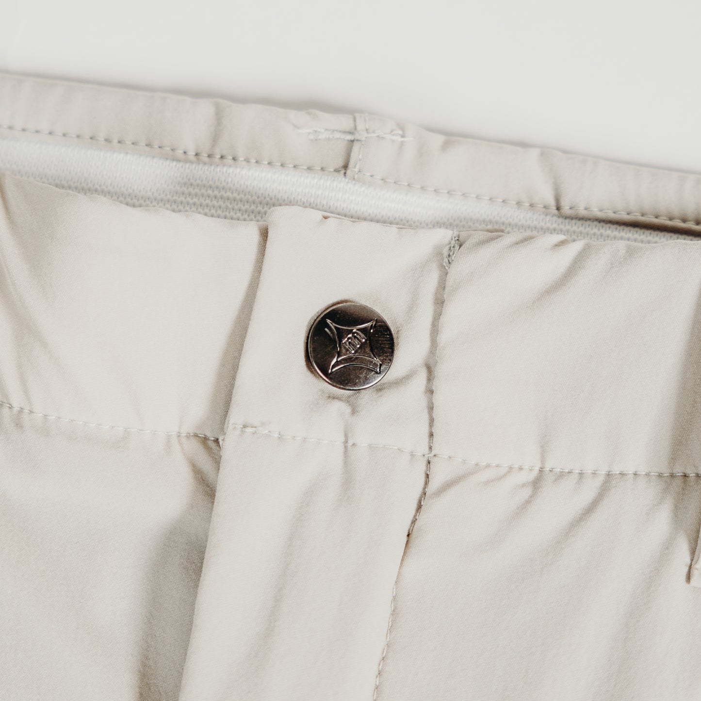 The Mckinley Pant (Frost Grey)