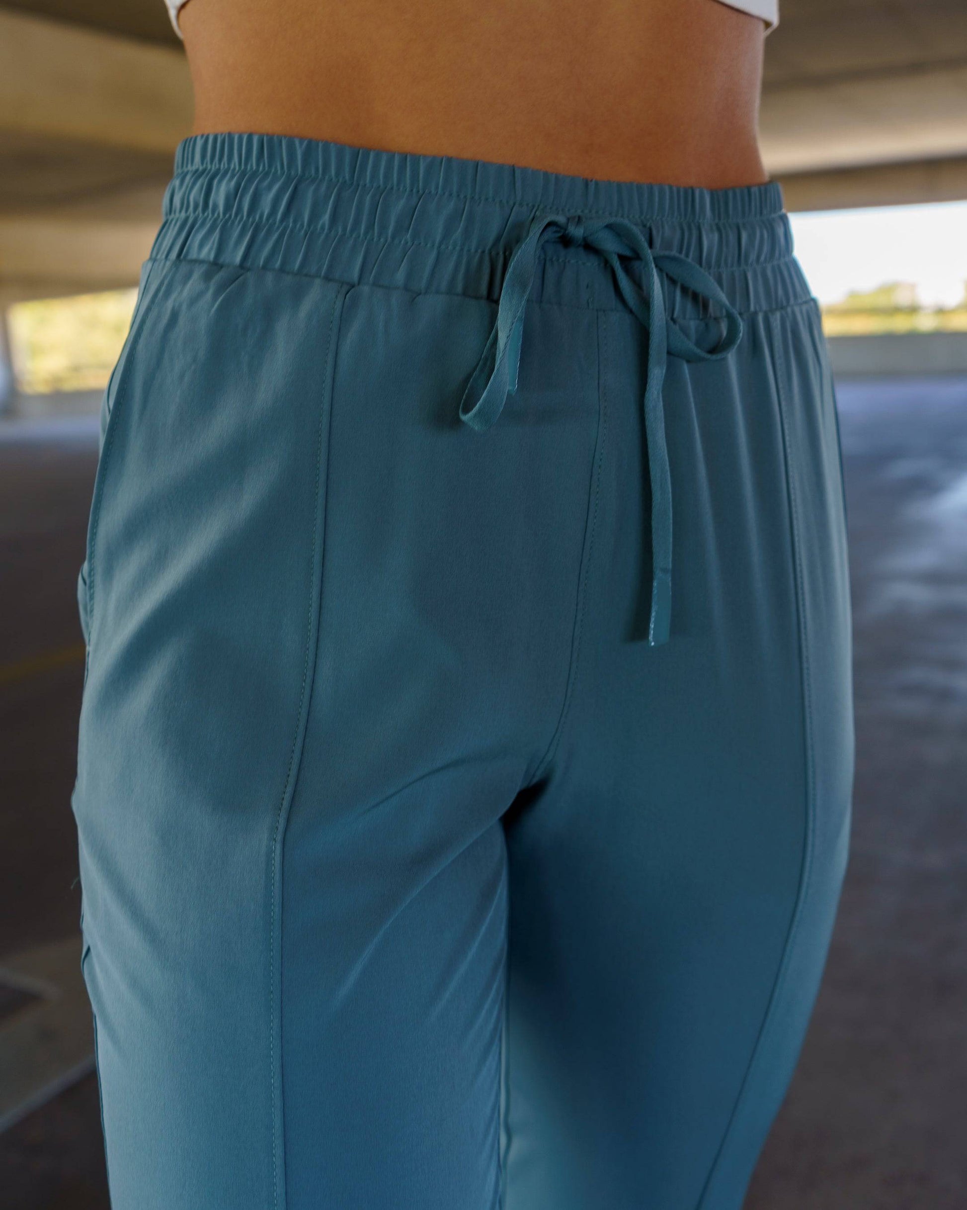 Daily Active Joggers (Deep Blue) - Motier Lafayette 