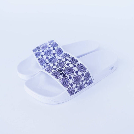 Motier Paisley Print Slides White/Navy/Paisley