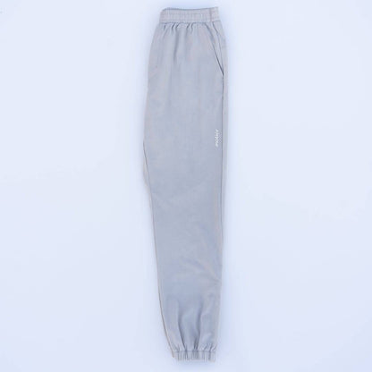 The James Traveler Pants (Stone Grey)