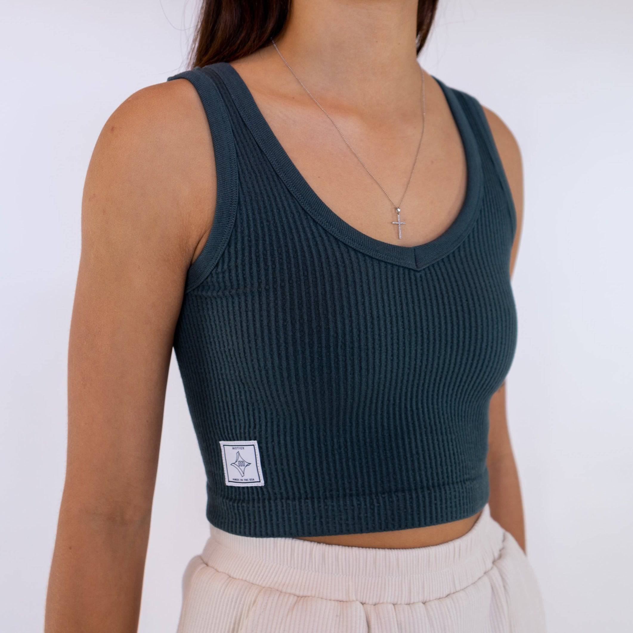 Ribbed V-Neck Seamless Tank (Sea Moss) - Motier Lafayette 