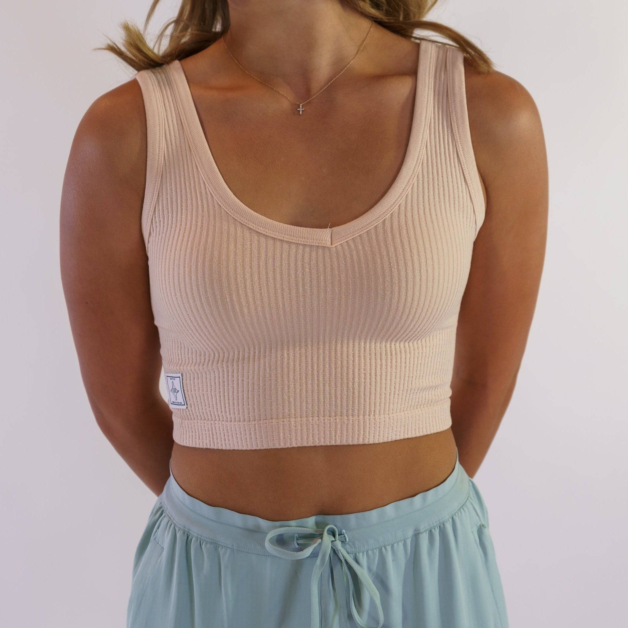 Ribbed V-Neck Seamless Tank (Apricot) - Motier Lafayette 